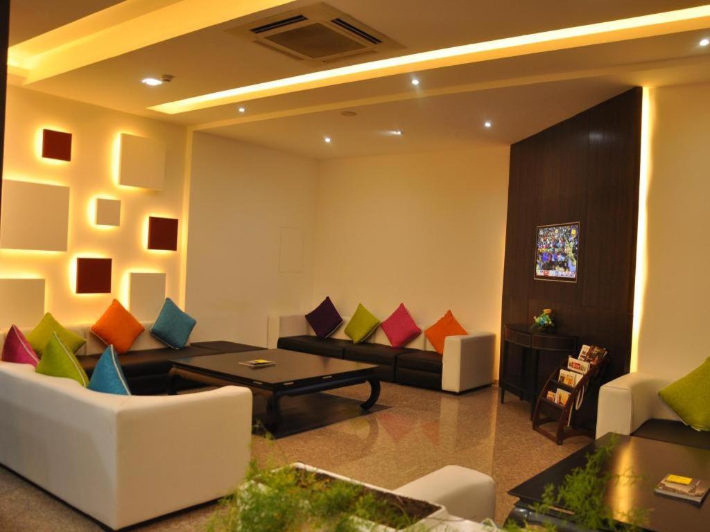 Johny International Hotel 무스카트 외부 사진